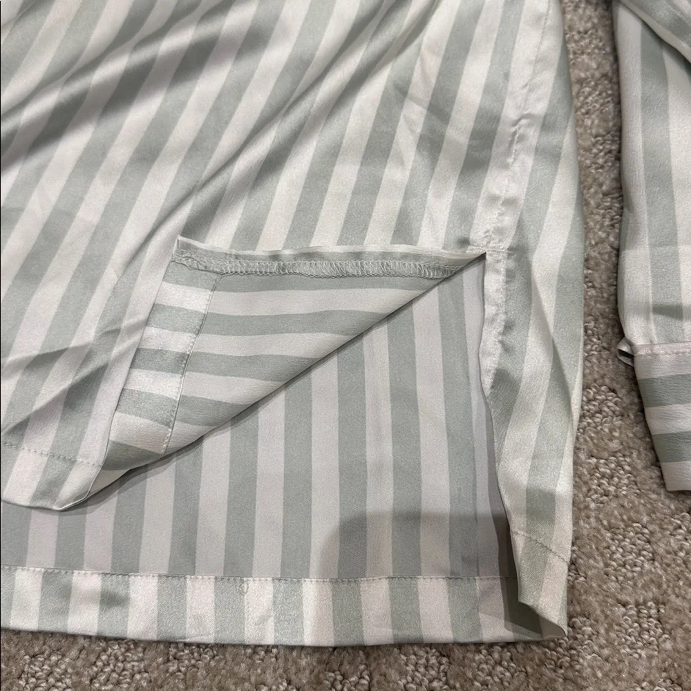 Victoria’s Secret Striped Satin Pajama Set - Picture 6 of 8